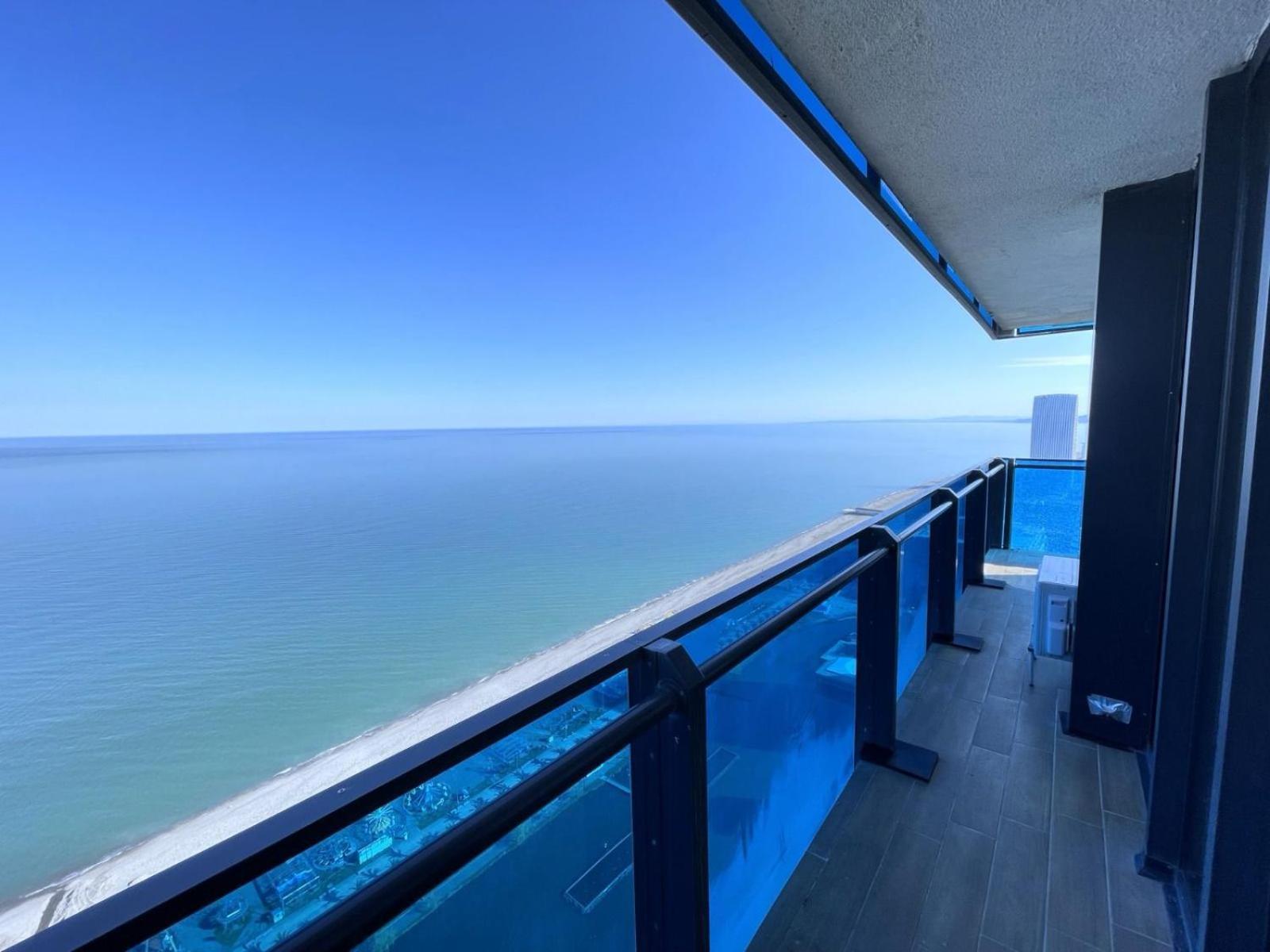 Orbi Aparthotel In Batumi Exterior foto